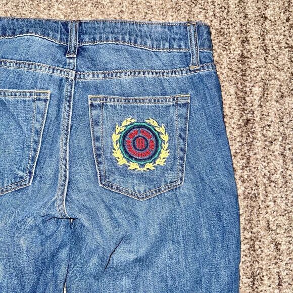 Tommy Hilfiger Women's Cuffed Crop Vintage Embroidered Jeans Logo Pocket Blue 0 - Picture 6 of 9